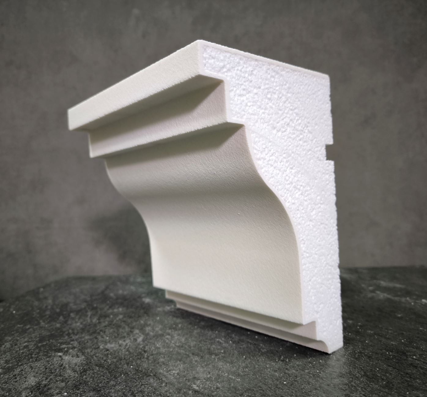 КАРНИЗ для Фасада и Интерьера - лепнина, декор из пенополистирола КВ-210/2 (КС-106) 210*130*2000 мм