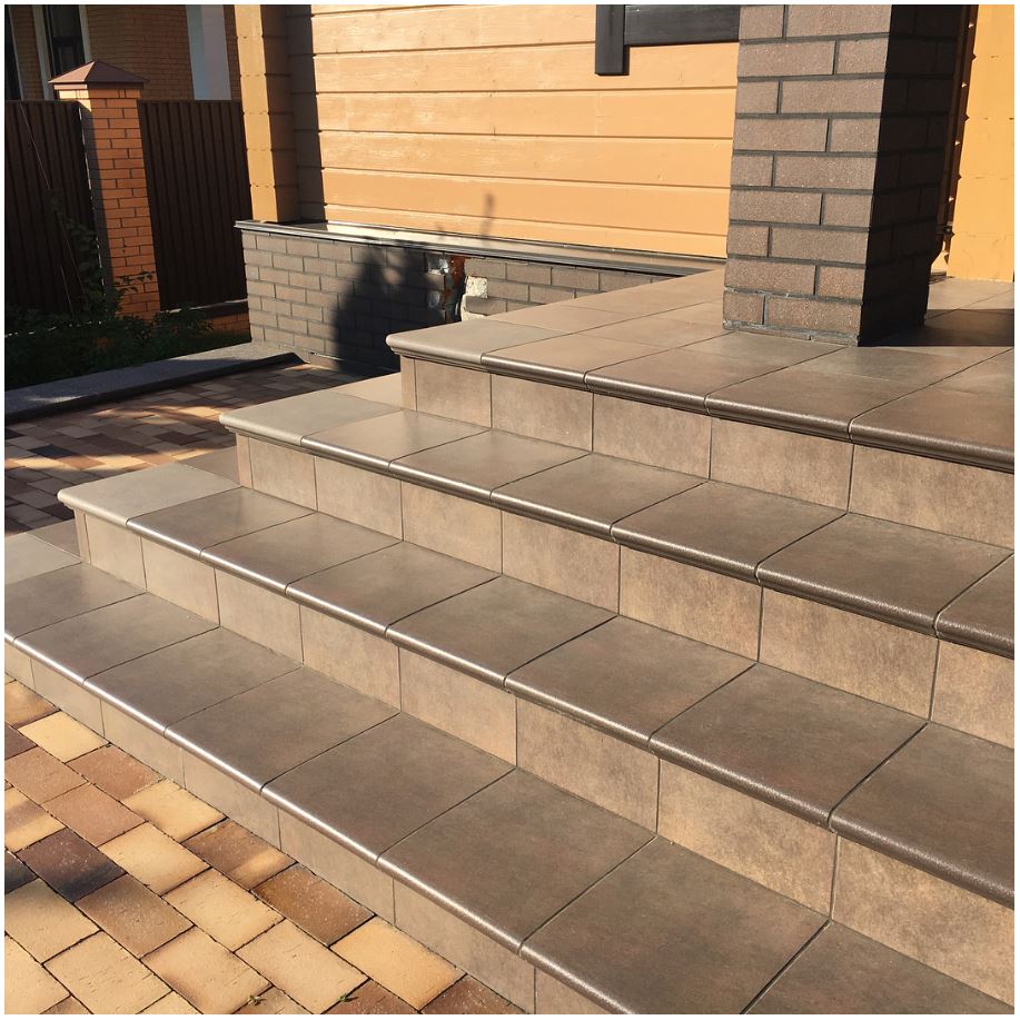 Клинкерная Плитка напольная противоскользящая Stroeher KERAPLATTE AERA T 712 marone 294*294*10 мм