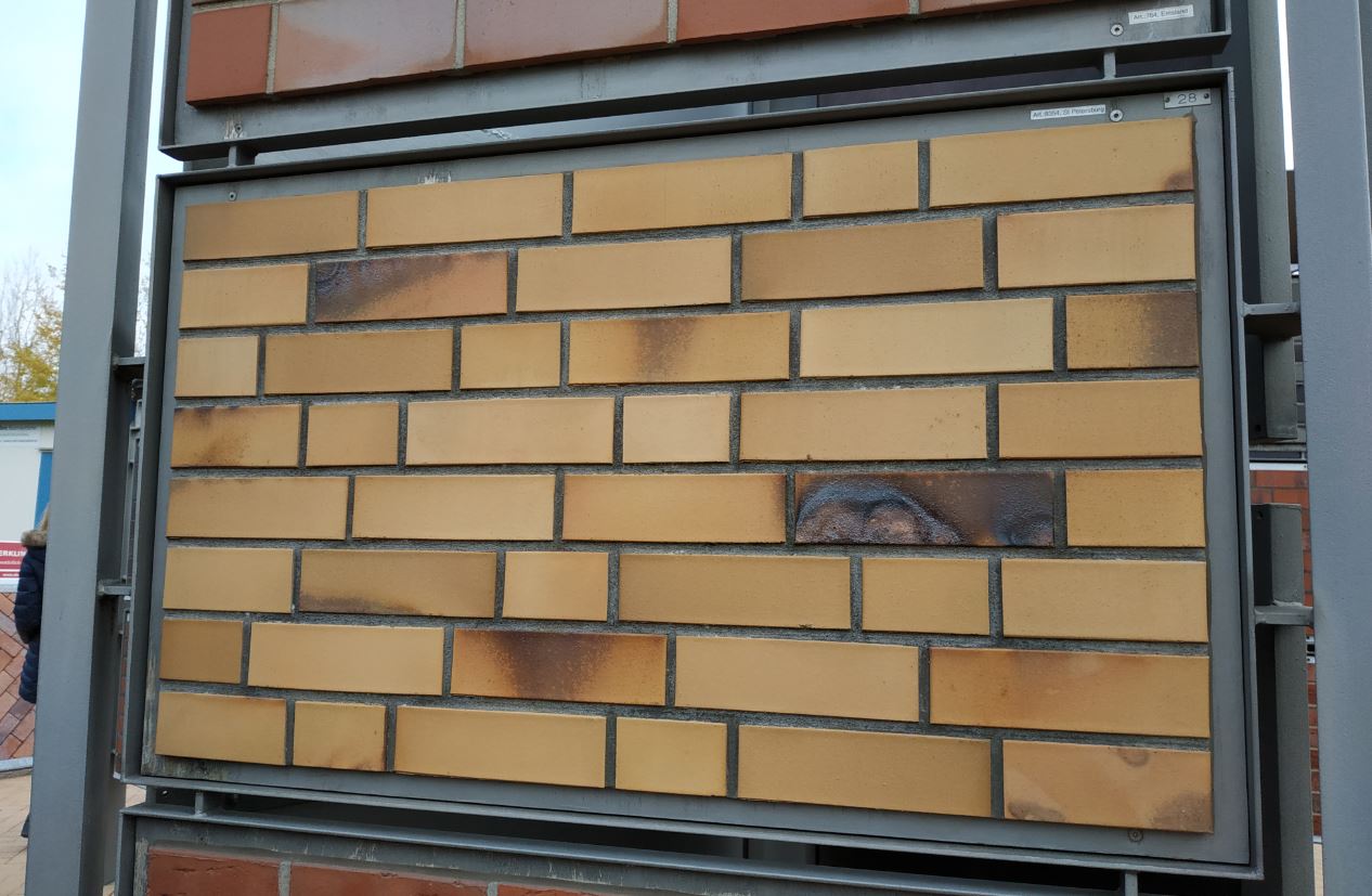 Кирпич облицовочный Клинкерный ABC 8354 St. Petersburg gelb Kohlebrand glatt NF 240*115*71 мм