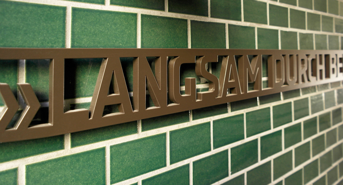 Глазурованная клинкерная фасадная плитка под кирпич Зеленая, 122*69*10 мм