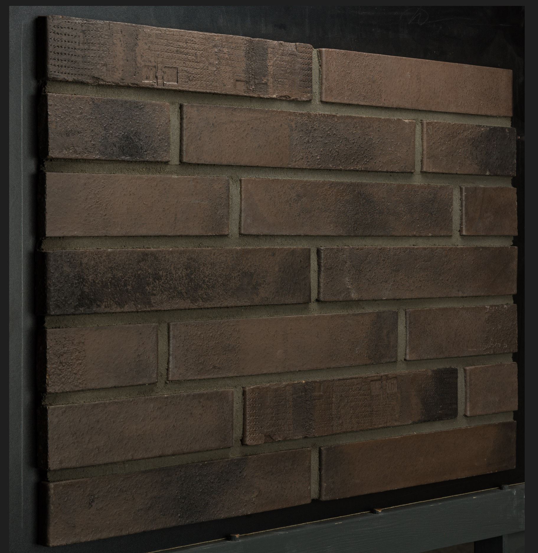 Фасадная ригельная плитка под клинкер Life Brick Римхен 493, 284*51*15 мм