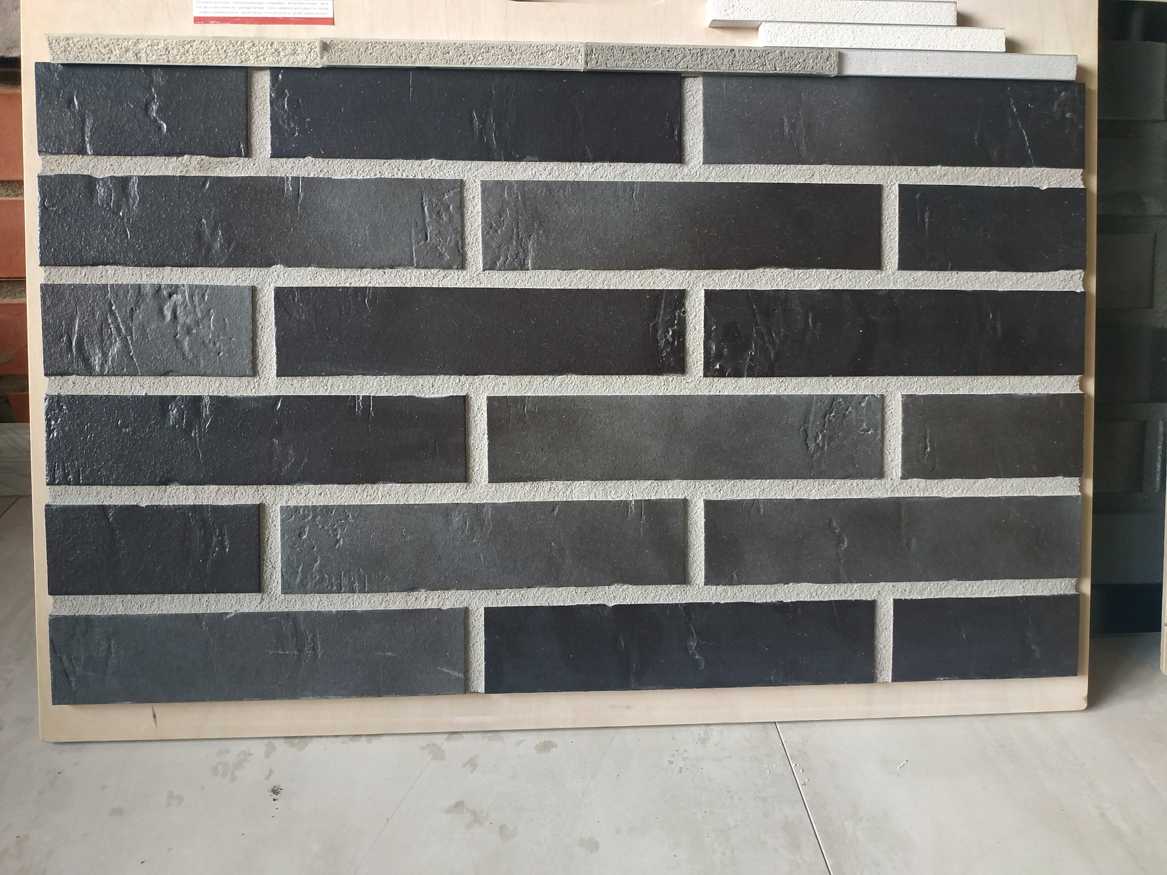 ABC Schieferstruktur Dresden, 240*52*7 мм Клинкерная фасадная плитка под кирпич Черный, Тёмно-серый.