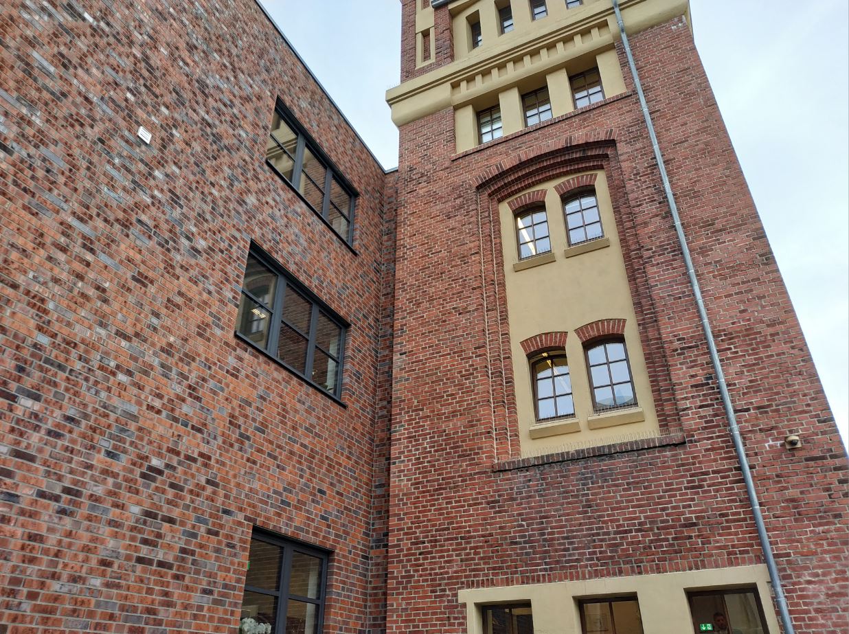 Кирпич облицовочный Клинкерный ABC 5781 Wittenburg Kohlebrand mit Sinterschmolz glatt NF 240*115*71 мм