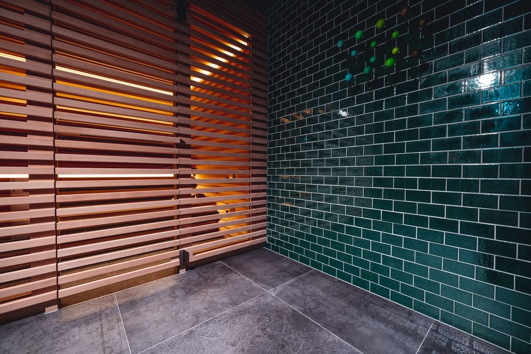 Глазурованная клинкерная фасадная плитка облицовочная под кирпич Зеленая, 240*71*10 мм