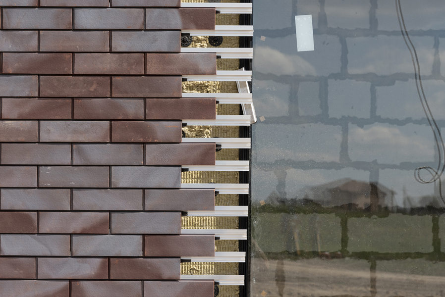 Система НВФ для клинкерной пазогребневой плитки · MTC-v-350