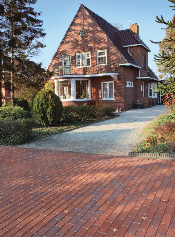 Тротуарная плитка / брусчатка Клинкерная ABC Eisenschmelz-bunt-geflammt (Еисенсчмелз-бунт-гефламмт) 200*100*52 мм