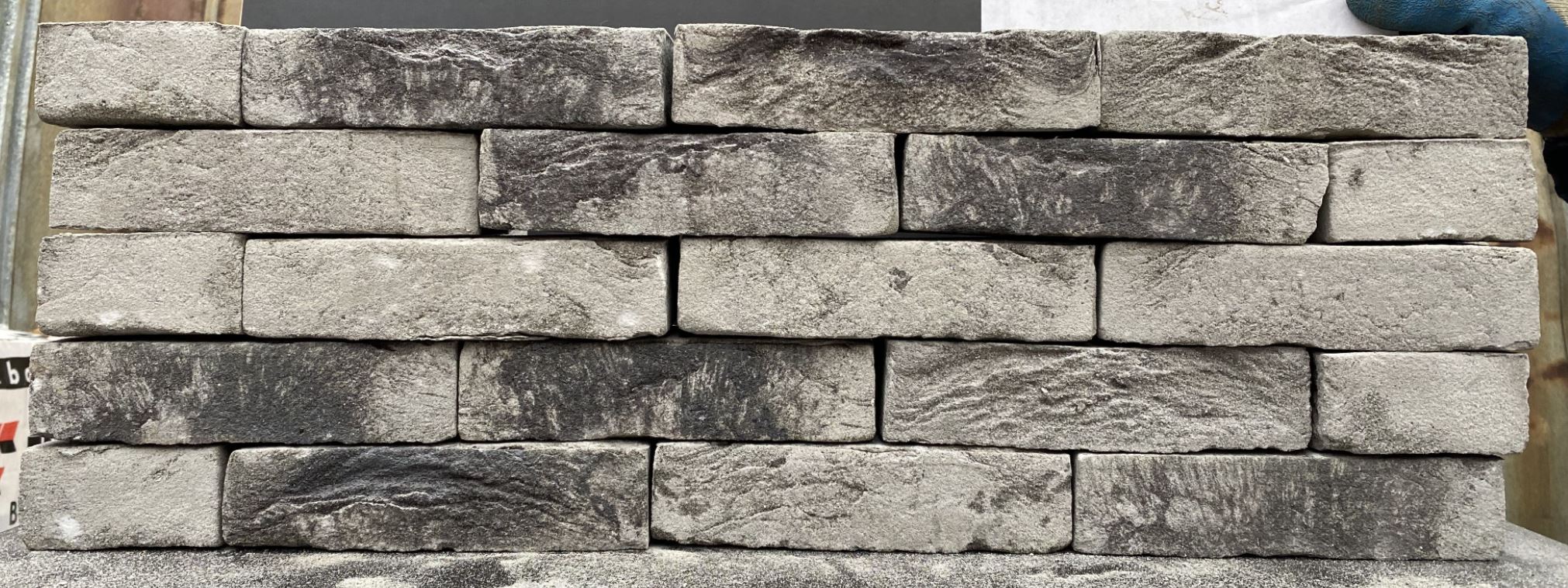 POPPY (ONEGA) WF 209х101х50 мм, Кирпич ручной формовки Engels baksteen