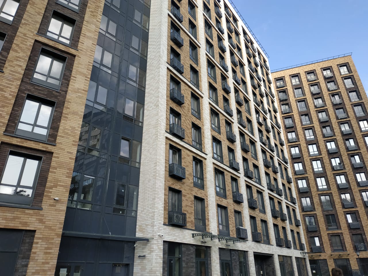 Плитка на НВФ ЖК Алексеевская