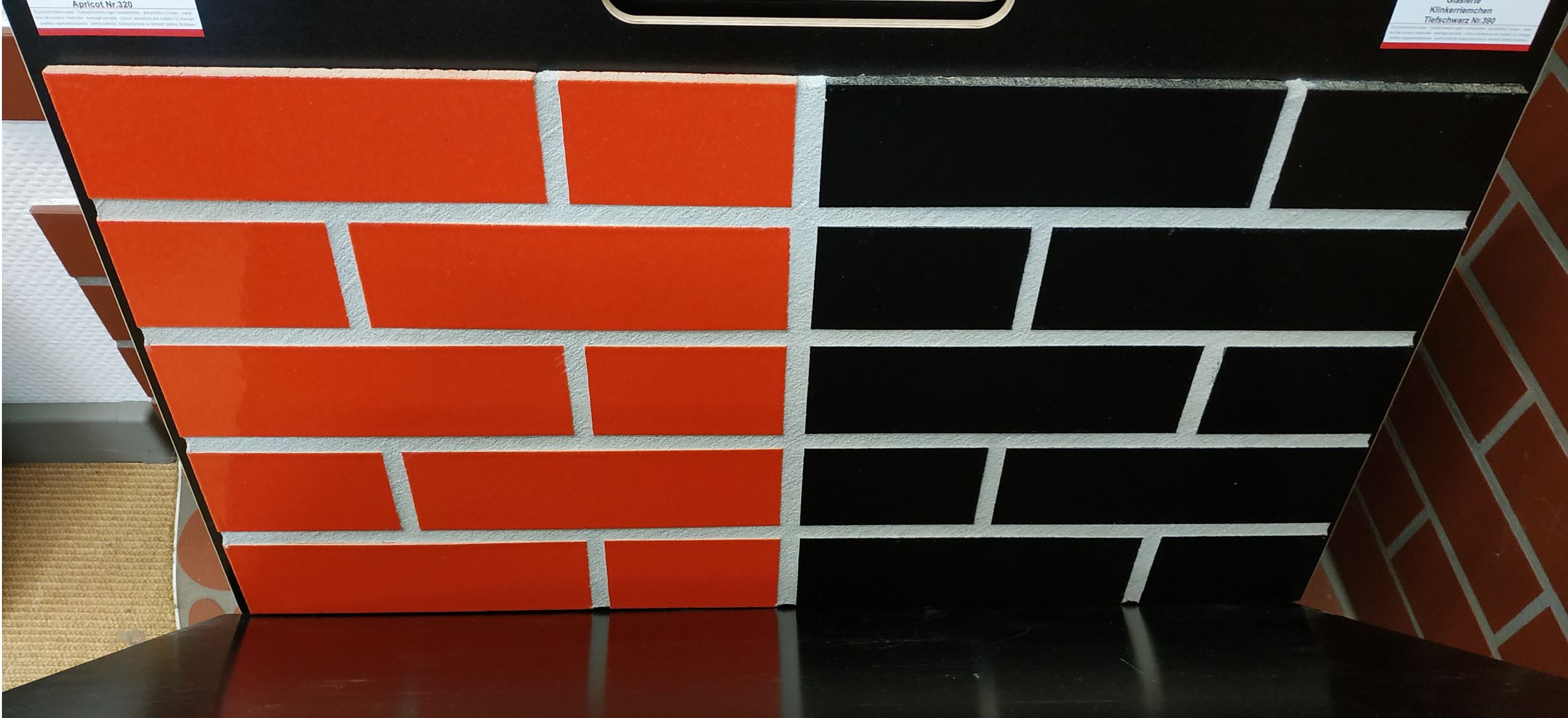 Фасадная Термопанель из Пенополиуретана ППУ 40 мм с Клинкерной Глазурованной плиткой Orange 320, 240*71*10 мм