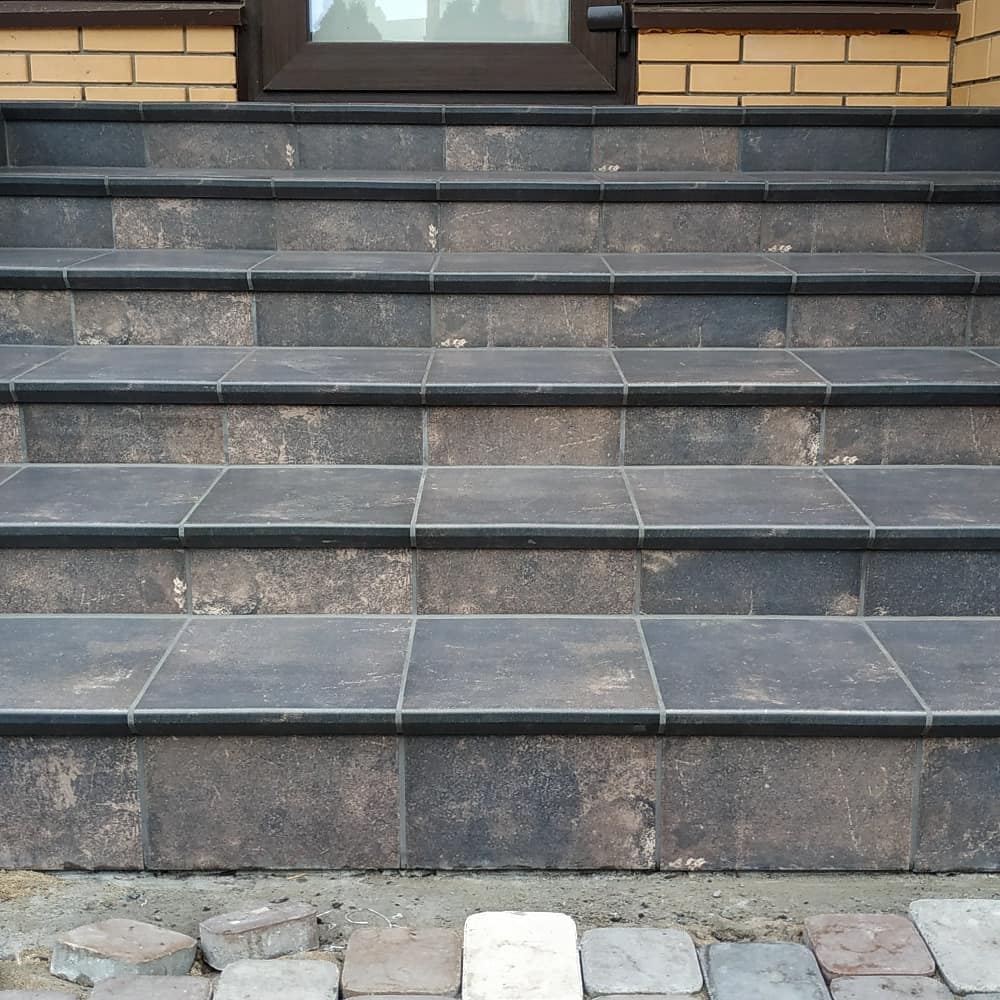 Клинкерная ступень флорентинер Scandiano Brown противоскользящая с капиносом, коричневый 330x300x11 мм