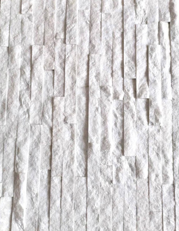 Кварцит Белый 600*150*10-20 мм, натуральный камень для интерьера BD