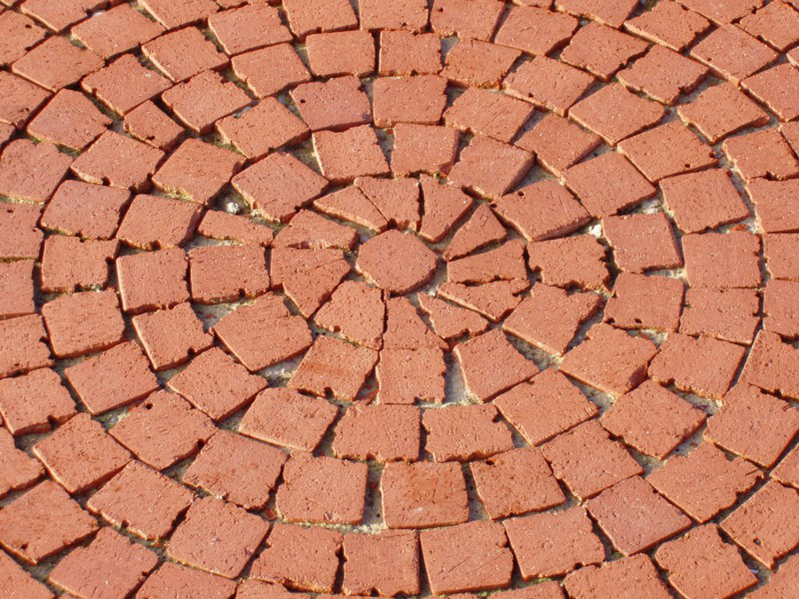 Тротуарная плитка / брусчатка Клинкерная ABC Rot-nuanciert (Рот-нуанкиерт) мозаичный с фаской (делится на 4 части) мозаичный с фаской (делится на 4 части) 240*60/60*60*62 мм