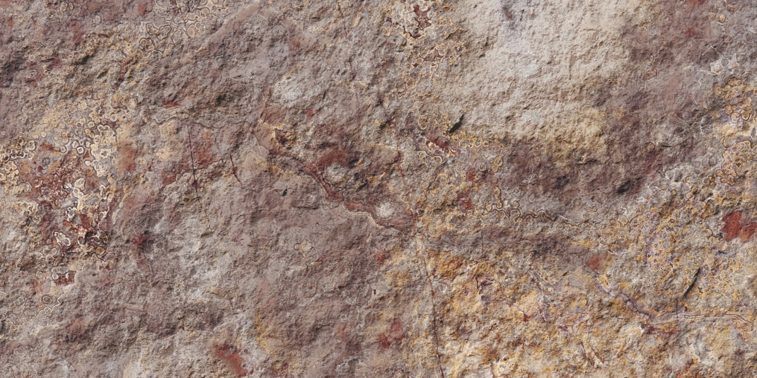 Rough Surface Romam Red (насыщенный красновато-бежевый камень с рельефной структурой)— гибкий камень 1200×600 мм