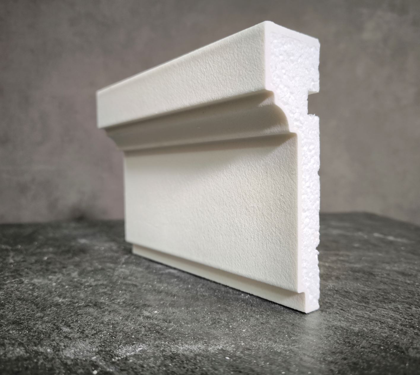 Молдинг для фасада - лепнина, декор из пенополистирола МВ-140/5 140*40*2000 мм