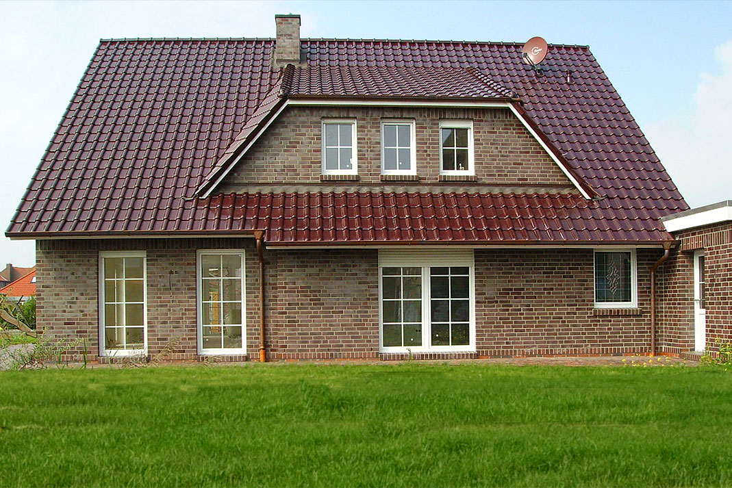 Керамическая черепица рядовая Roben FLANDERNplus красное вино глазурь