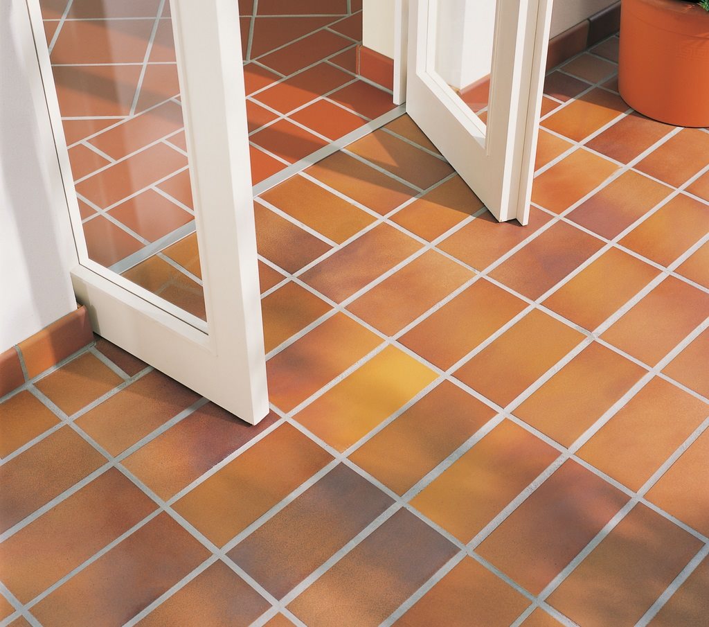 Клинкерная Плитка напольная противоскользящая EURAMIC CLASSIC 305 puma 240*115*10 мм