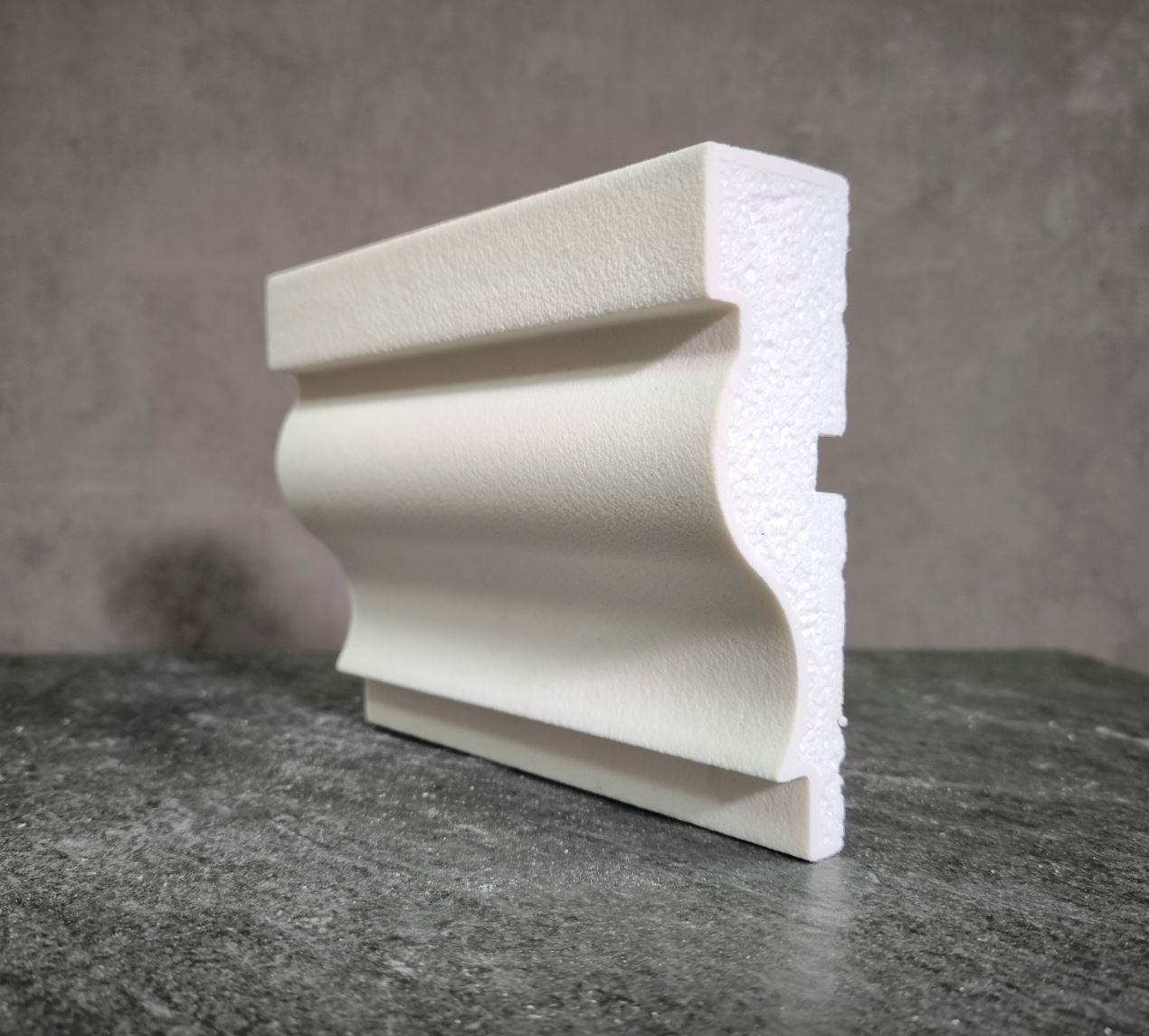 Молдинг для фасада - лепнина, декор из пенополистирола МВ-150/4 150*45*2000 мм