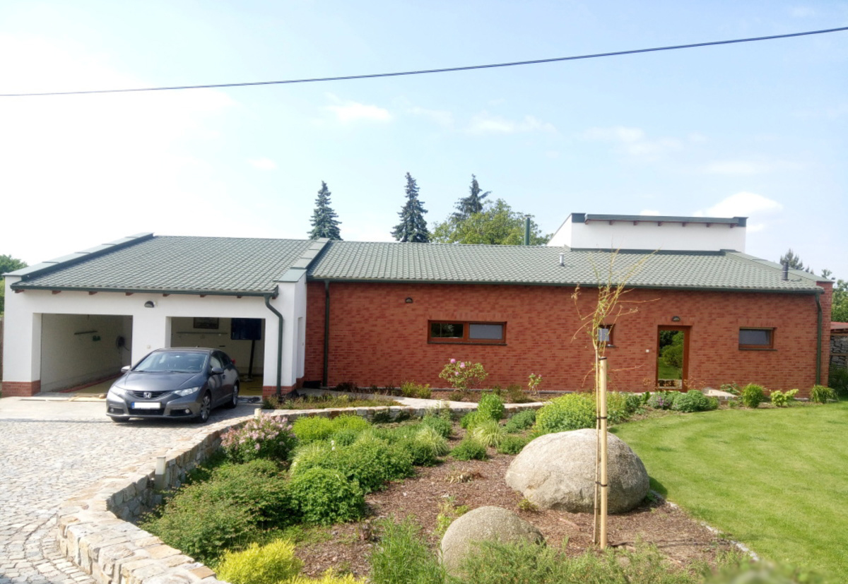 Клинкерная фасадная плитка облицовочная под кирпич Stroeher (Штроер) Keraprotect 413 utrecht рельефная NF11, 240*71*11 мм