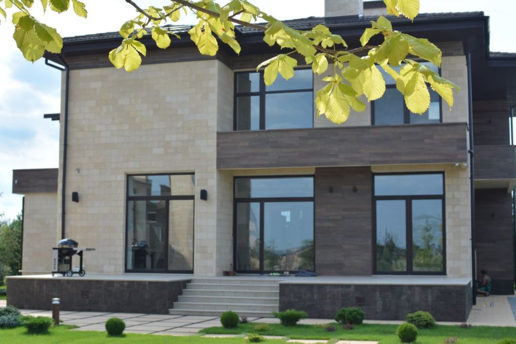 Фасадная облицовочная декоративная плитка EcoStone травертин-касса 00