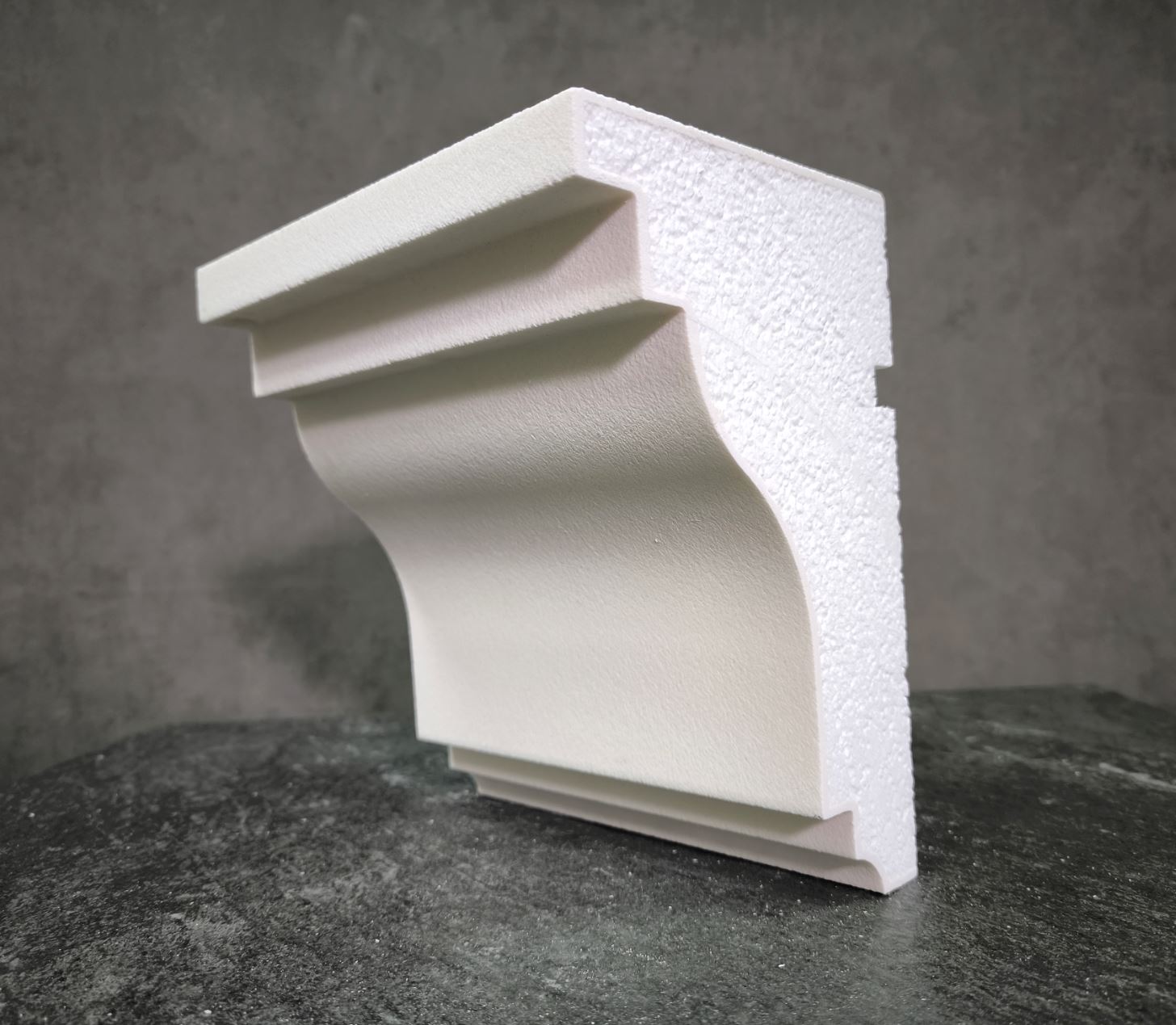 КАРНИЗ для Фасада и Интерьера - лепнина, декор из пенополистирола КВ-210/2 (КС-106) 210*130*2000 мм