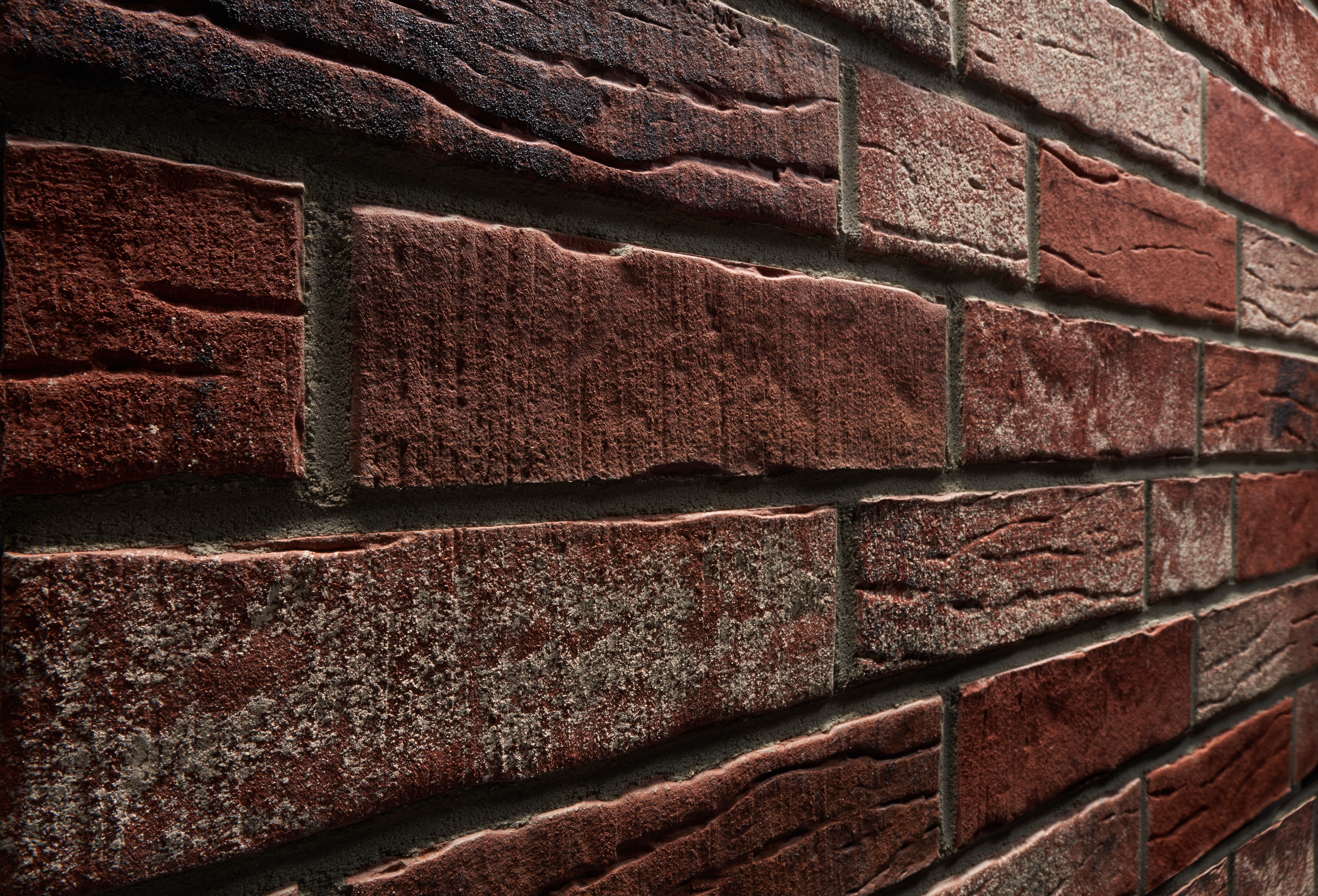 Клинкерная фасадная плитка облицовочная под кирпич Stroeher (Штроер) Steinlinge 374 shabbyrot рельефная NF14, 240*71*14 мм