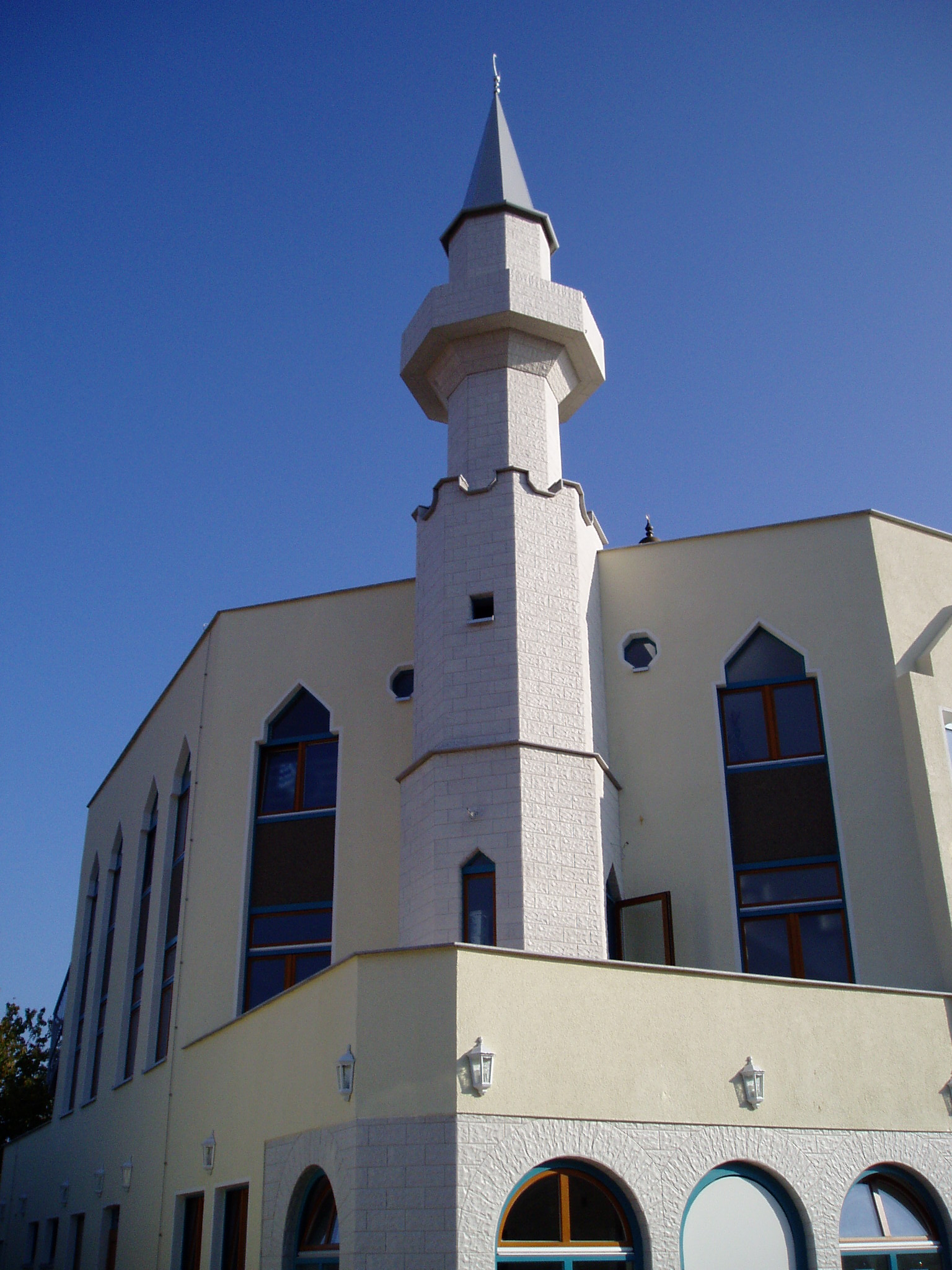 Клинкерная фасадная плитка облицовочная под камень Stroeher (Штроер) Kerabig KS 01 weis рельефная, 302*148*12 мм