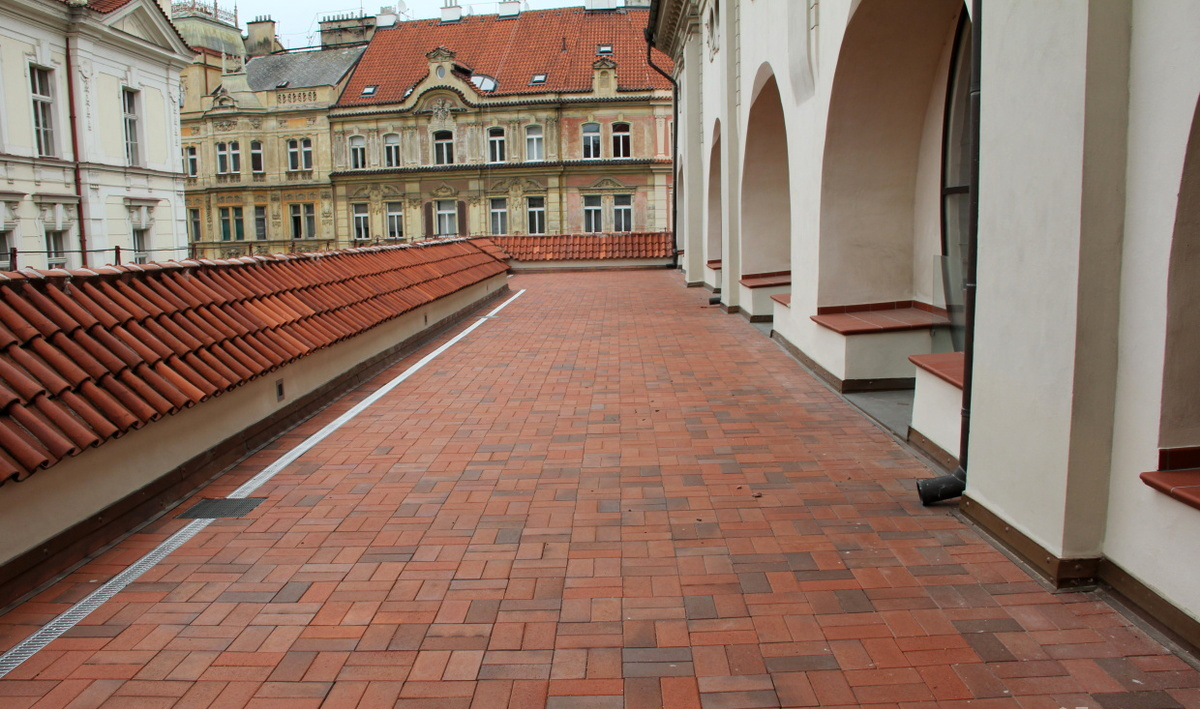 Тротуарная плитка / брусчатка Клинкерная ABC Altfarben-bunt-geflammt (Алтфарбен-бунт-гефламмт), 200*100*52 мм