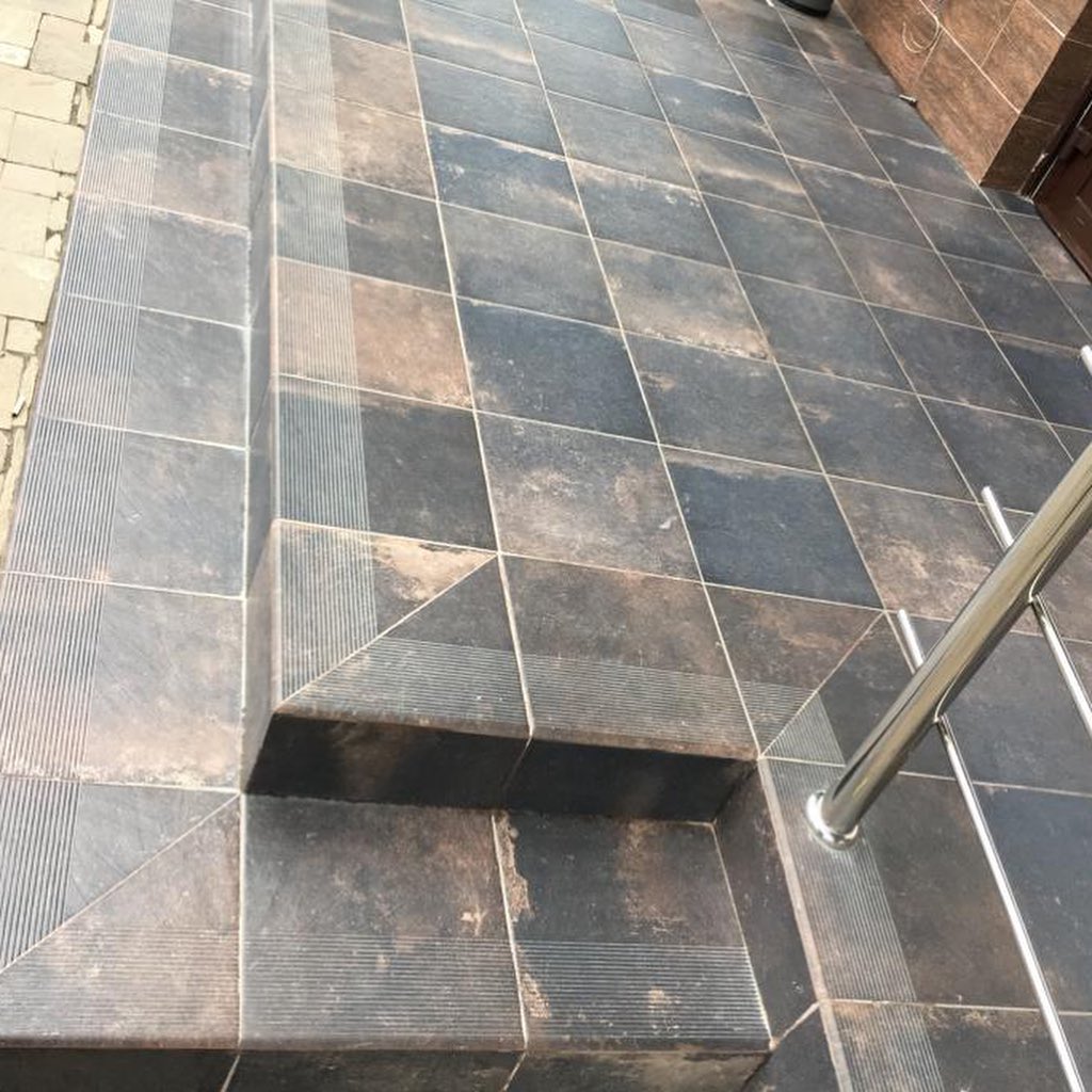 Клинкерная плитка Scandiano Brown 300x300x11 – для улицы, террасы, крыльца, лестницы, морозостойкая