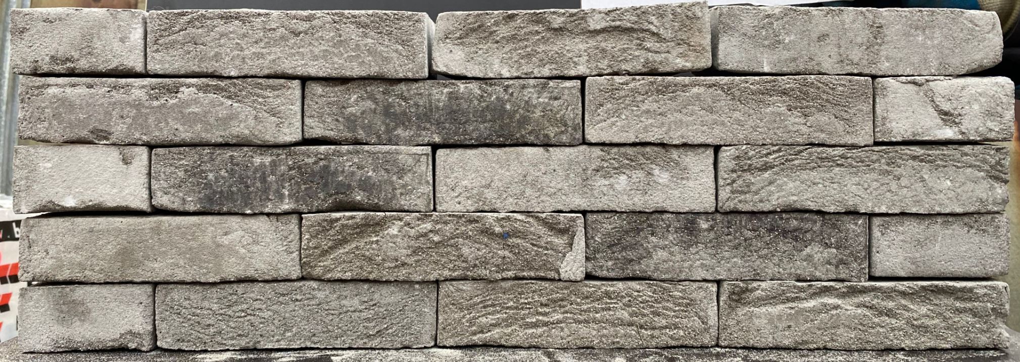 HAZEL (TANGANIYKA) WF 209х101х50 мм, Кирпич ручной формовки Engels baksteen