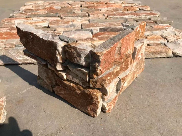 Камень грубый кварцит бежевый 550*200*20\40 мм, натуральный камень для фасада и интерьера BD