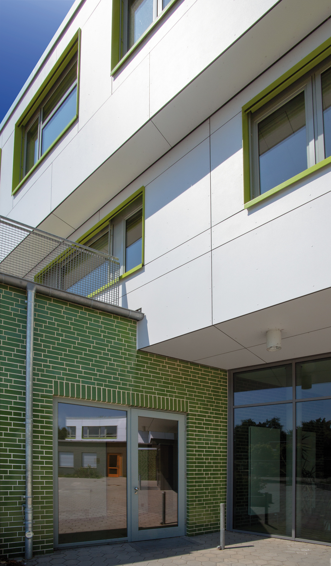 Glanzriemhen Gruen 360, 240*71*10 мм, Глазурованная клинкерная фасадная плитка облицовочная под кирпич ABC