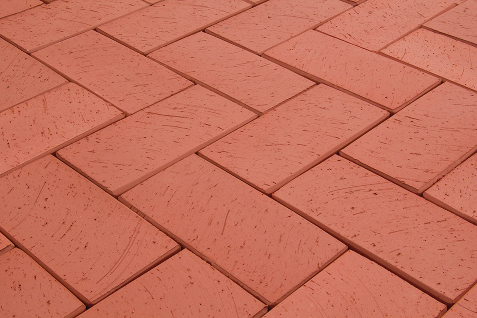 Клинкерная тротуарная плитка - брусчатка Lode JANKA Красная 200х100х52 мм