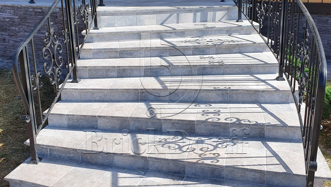 Клинкерная ступень флорентинер Viano Grys противоскользящая с капиносом, серый 330x300x11 мм