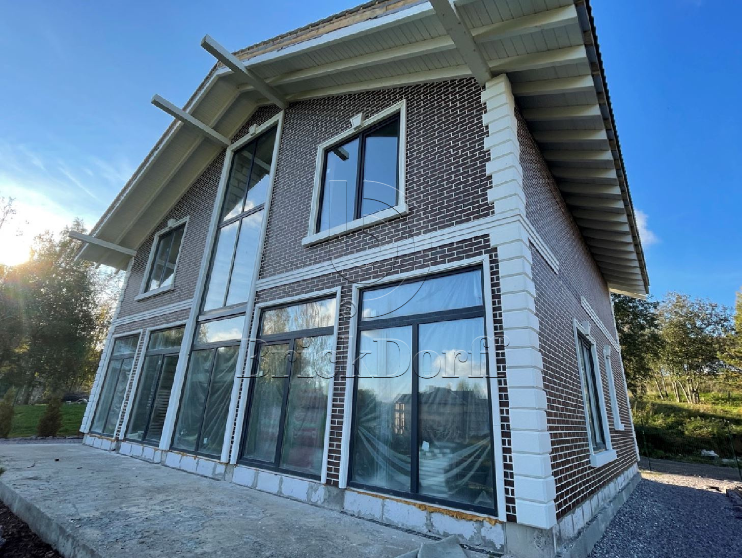 CLOUD BROWN 245X66х7,4 мм Клинкерная фасадная плитка под кирпич облицовочная коричневая