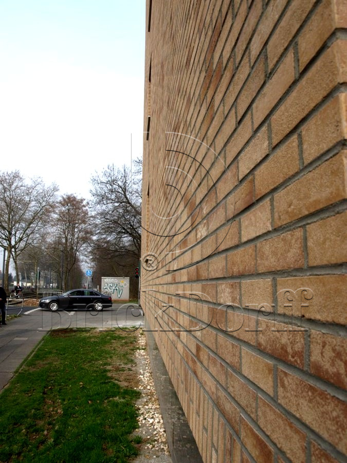 Клинкерная фасадная плитка облицовочная под кирпич Stroeher (Штроер) Zeitlos 354 bronzebruch рельефная NF14, 240*71*14 мм