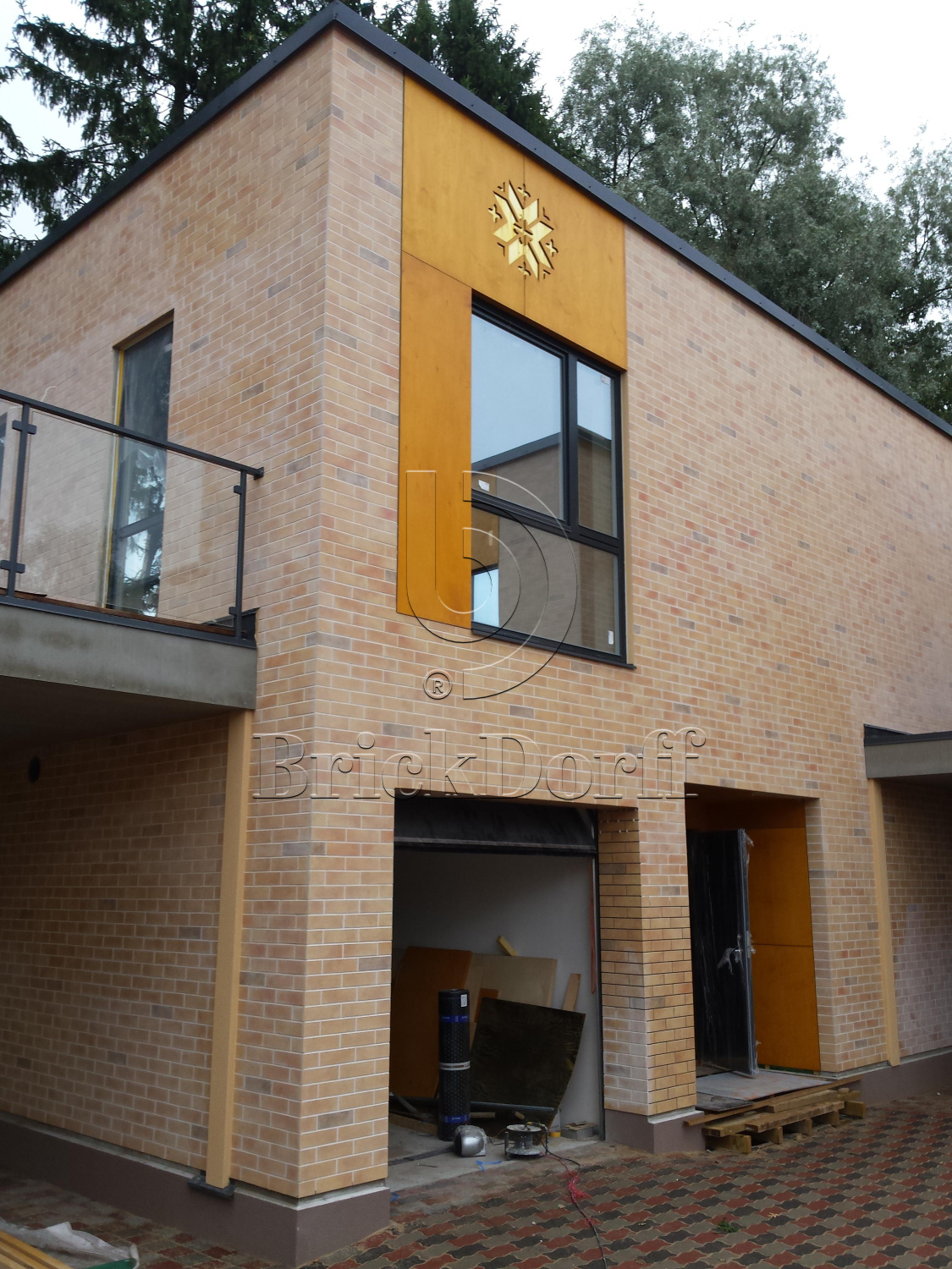 Клинкерная фасадная плитка облицовочная под кирпич Stroeher (Штроер) Keravette Shine 834 giallo рельефная NF8, 240*71*8 мм