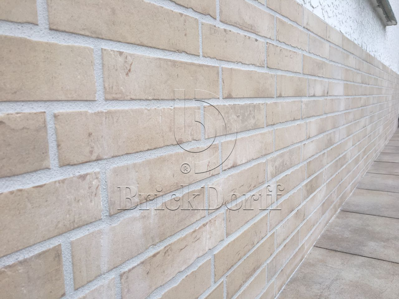 Клинкерная фасадная плитка облицовочная под кирпич Stroeher (Штроер) Kontur EG 470 beige engobiert рельефная, 440*52*12 мм