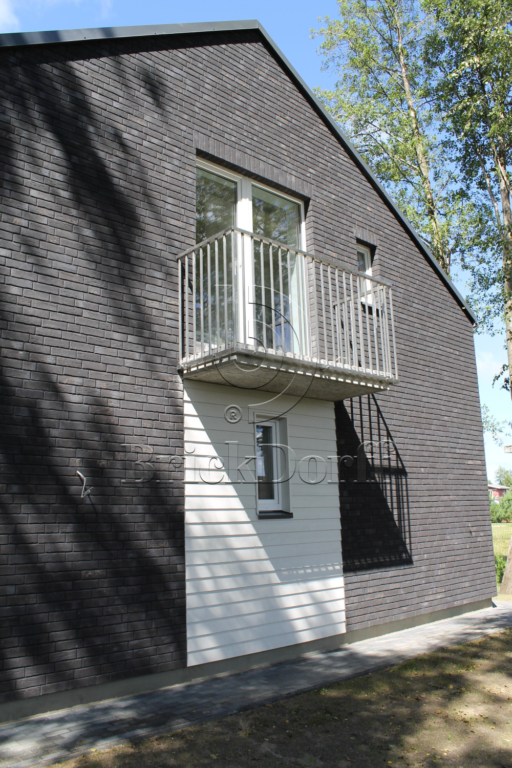 Клинкерная фасадная плитка облицовочная под кирпич Stroeher (Штроер) Steinlinge 376 platinschwarz рельефная NF14, 240*71*14 мм