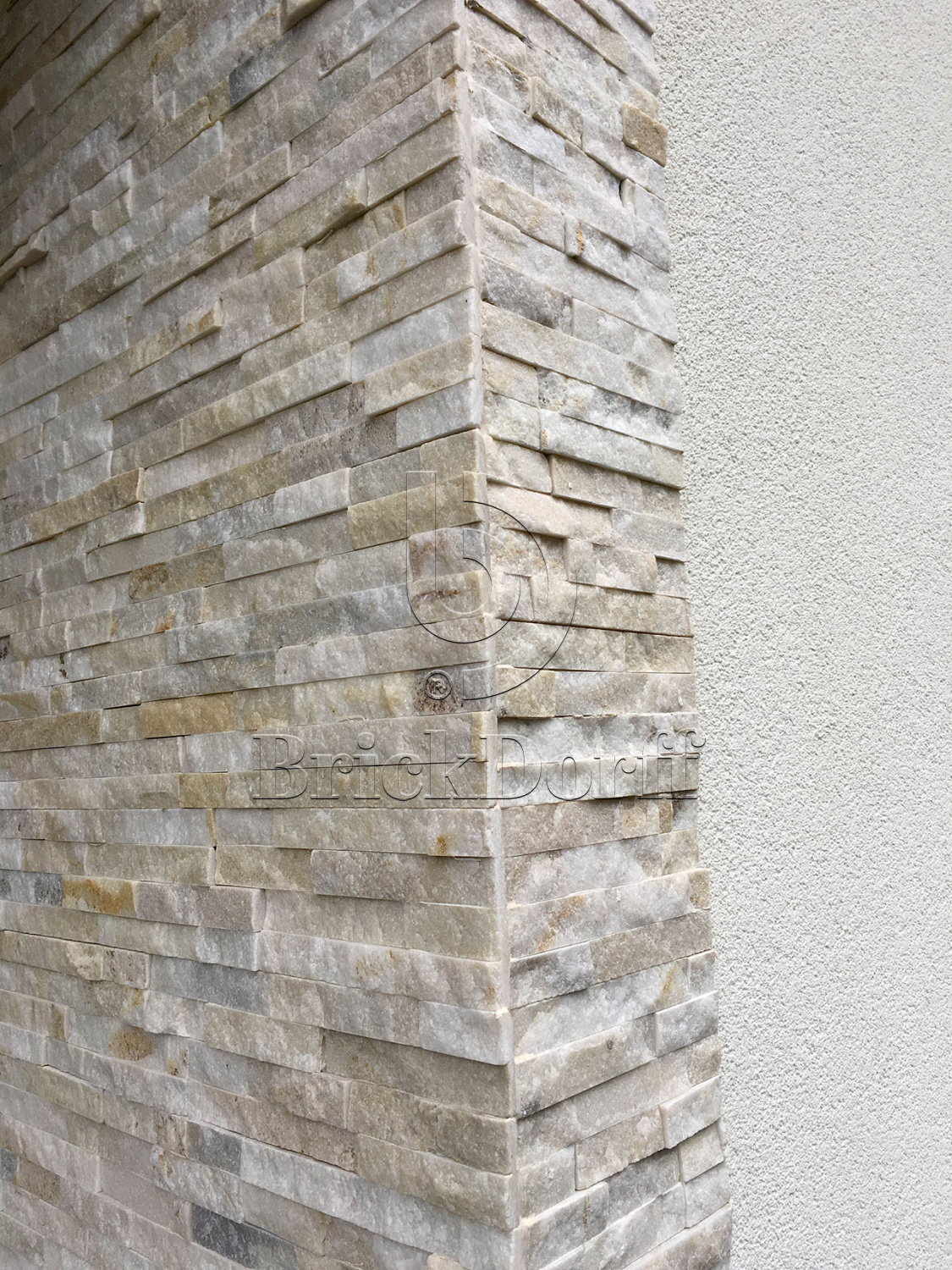 Кварцит Бежевый 600*150*10-20 мм, натуральный камень для интерьера и фасада BD