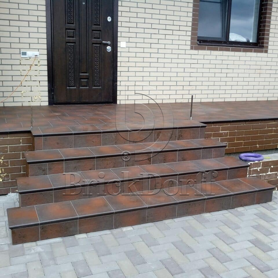 Клинкерная ступень флорентинер Semir Brown противоскользящая с капиносом, коричневый 330x300x11 мм