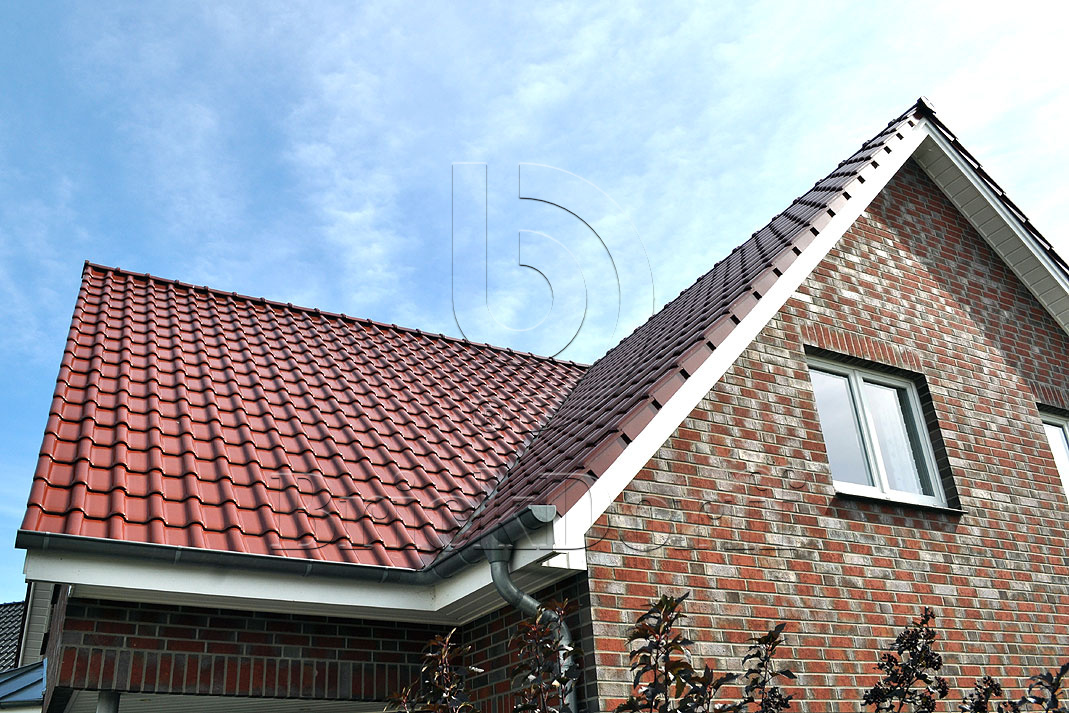 Керамическая черепица рядовая Roben FLANDERNplus кайенский глянцевый ангоб