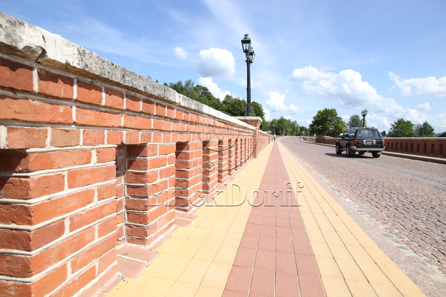 Кирпич клинкерный облицовочный красный, Lode SENCIS естественная, 290*140*75 мм