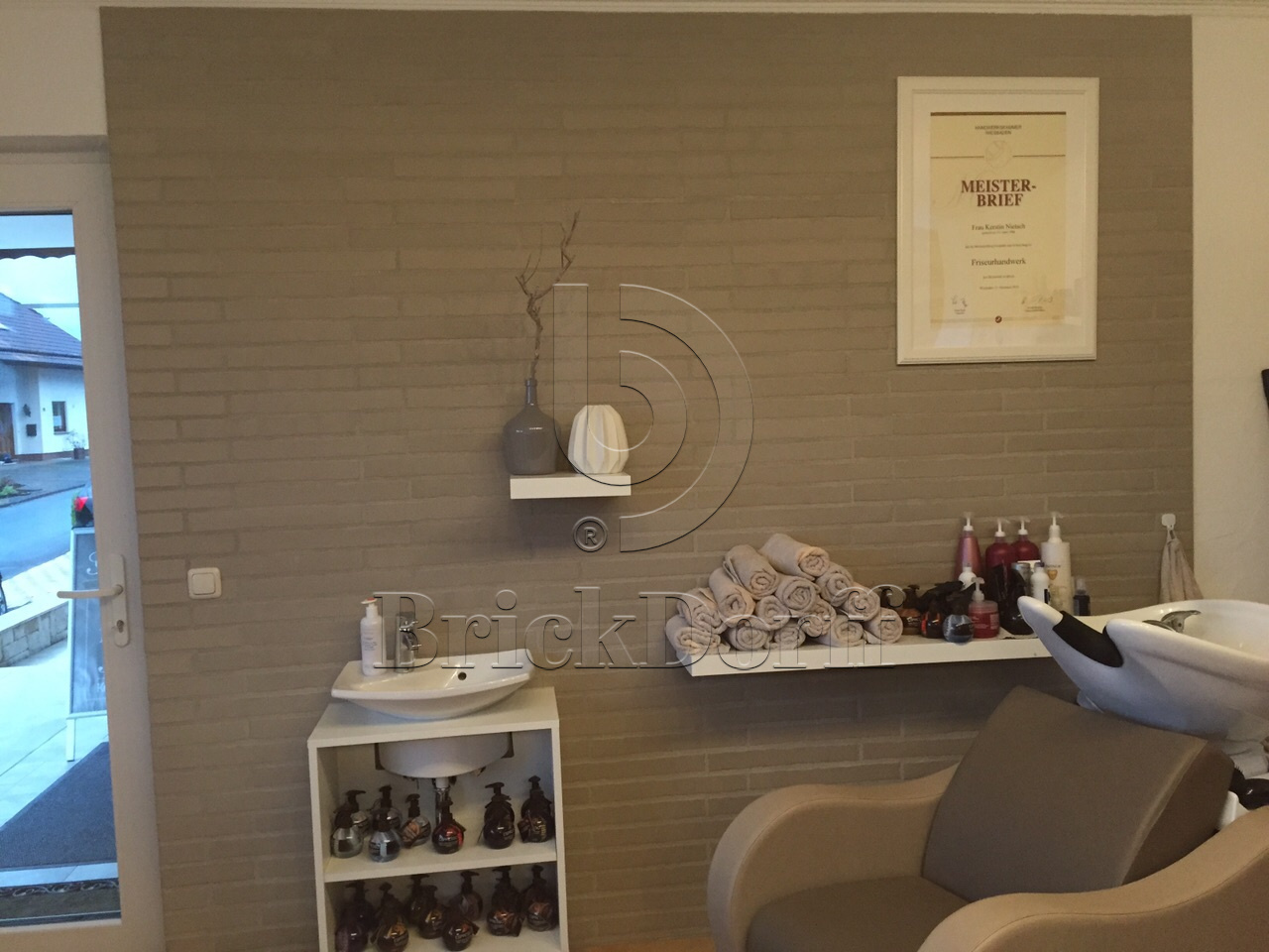 Клинкерная фасадная плитка облицовочная под кирпич Stroeher (Штроер) Glanzstueck Glanzstueck № 3 рельефная, 440*52*14 мм