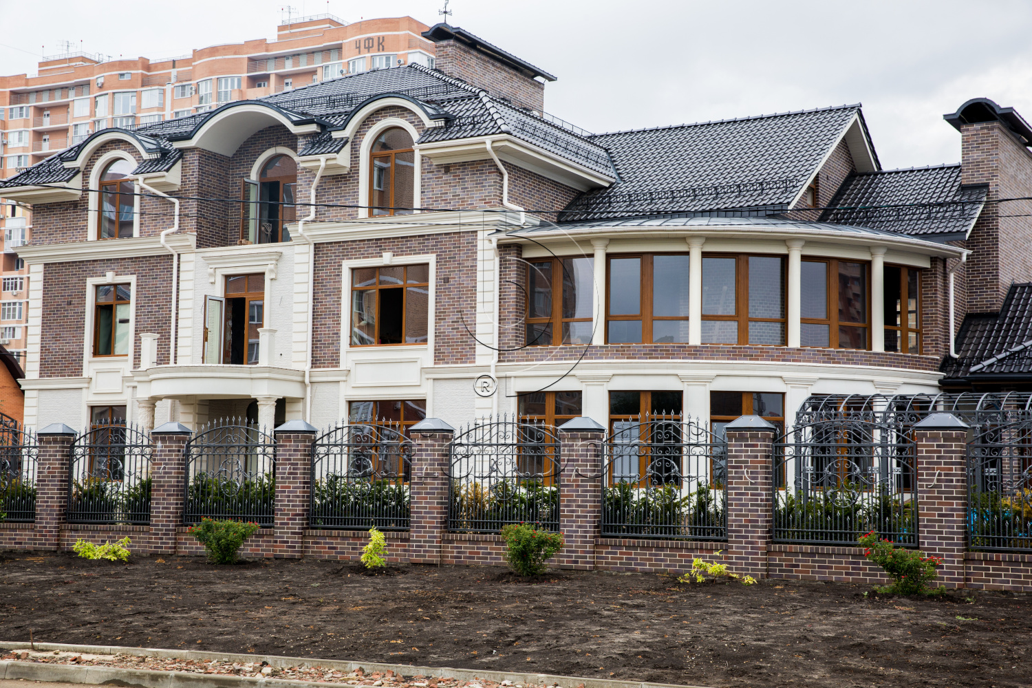 Клинкерная фасадная плитка облицовочная под камень Stroeher (Штроер) Kerabig KS 01 weis рельефная, 302*148*12 мм