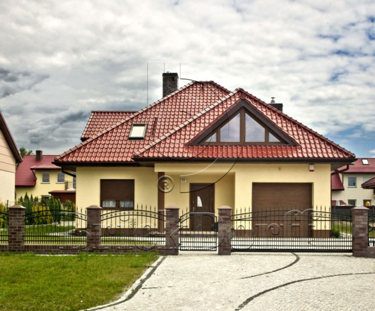 Керамическая черепица рядовая Roben MONZAplus каштановый глянцевый ангоб