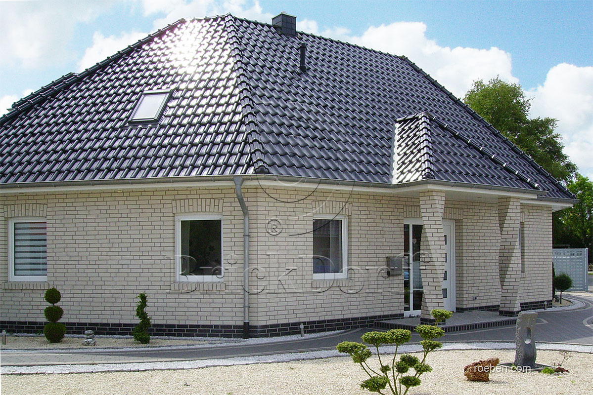 Керамическая черепица рядовая Roben FLANDERNplus черный матовая глазурь