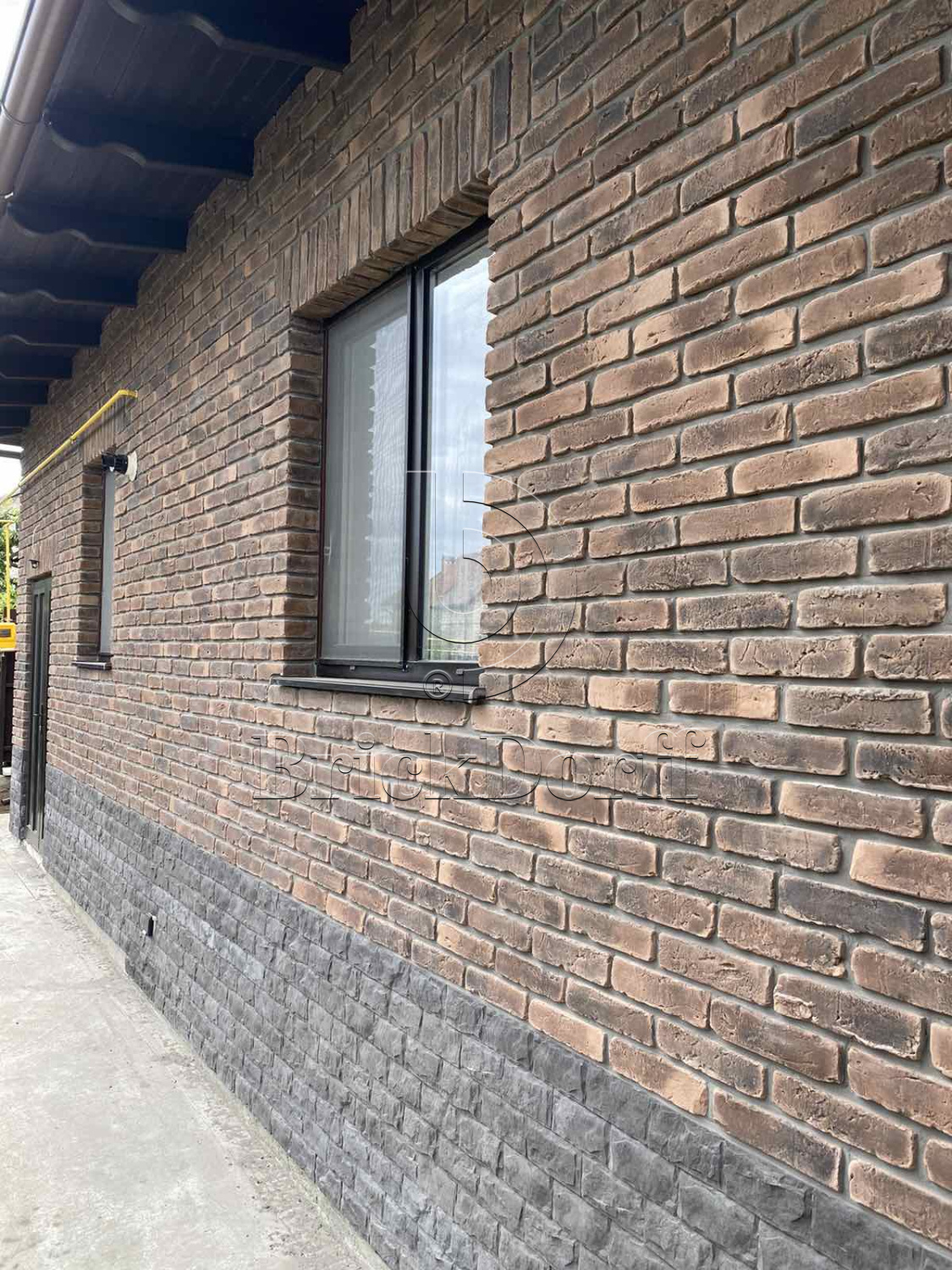 4.T Скандинавский кирпич 120-130*60-70*15 мм, декоративный камень для фасада и интерьера Petra