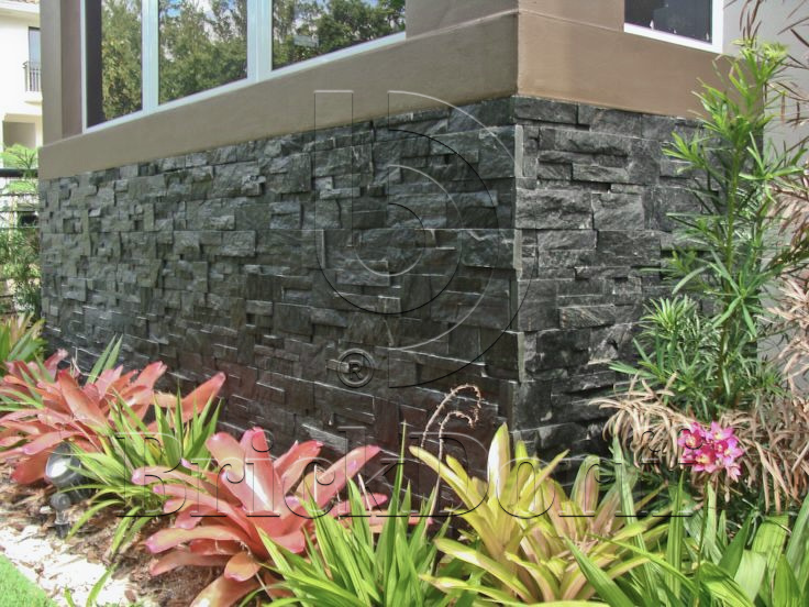 Кварцит Черный 350*180*10\12 мм, натуральный камень для фасада и интерьера BD