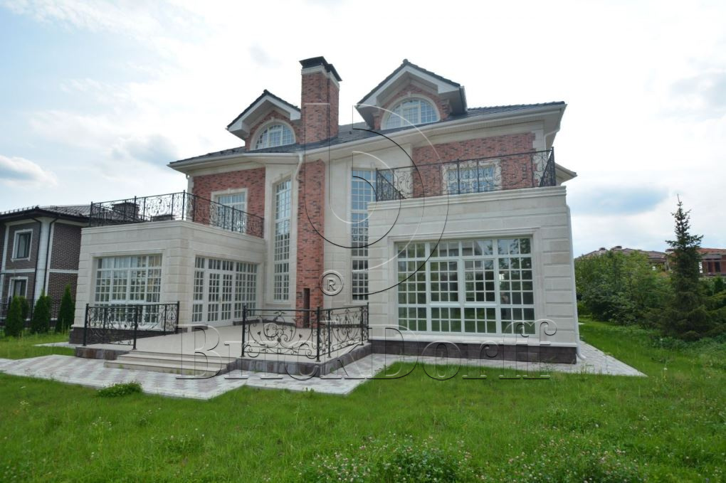 Фасадная облицовочная декоративная плитка травертин-касса 01