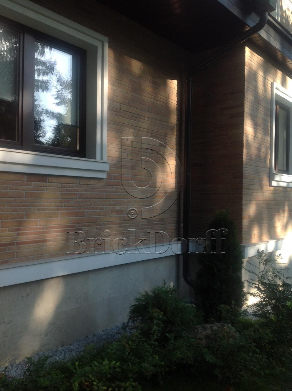 Клинкерная фасадная плитка облицовочная под кирпич Stroeher (Штроер) Zeitlos 355 sandschmelz рельефная NF14, 240*71*14 мм